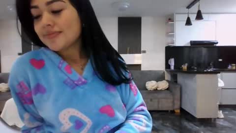 Hello soy bonnie  online show from October 7, 2:05 am