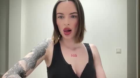 DOVE online show from February 11, 9:49 pm