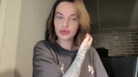 DOVE online show from February 11, 4:02 pm