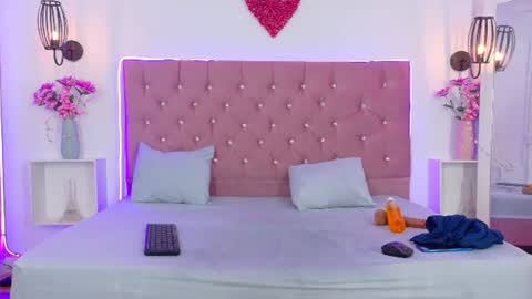 Val online show from July 16, 6:56 pm
