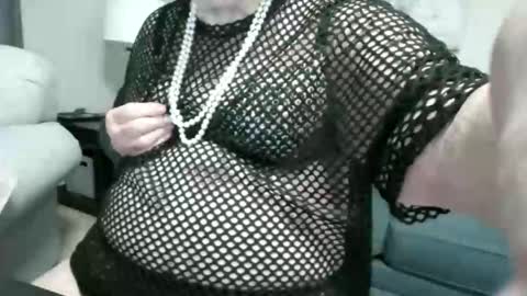 Missy online show from April 4, 1:10 pm