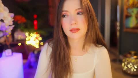 Sophia  online show from March 24, 3:45 am