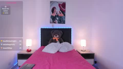 _alana_grey_ online show from March 19, 2:10 pm