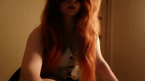 Alice online show from August 8, 9:45 pm