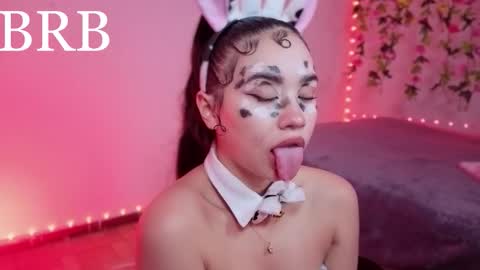 Aria online show from March 26, 12:02 am