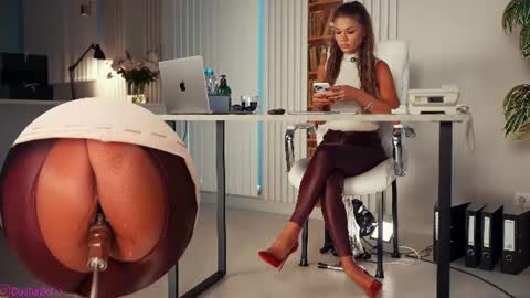 _artporno_ online show from June 19, 1:10 am