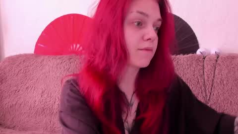 Caroline online show from April 17, 8:05 am