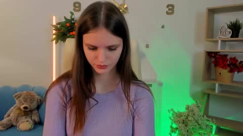 _janet_winston online show from December 5, 8:11 am