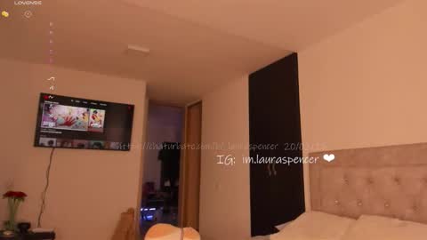 Laura online show from February 20, 11:23 am