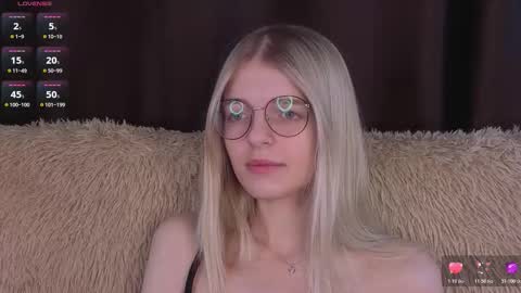 Monica online show from January 5, 6:00 pm