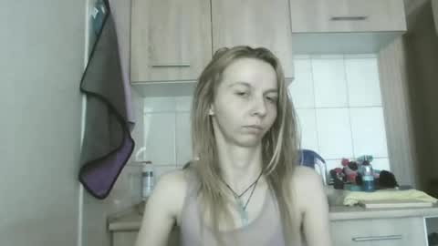 Scarlett online show from June 20, 2:42 pm