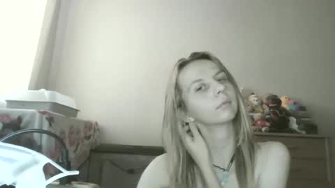 Scarlett online show from June 25, 11:45 am