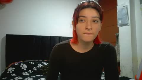 Mia-foster online show from June 23, 11:25 pm