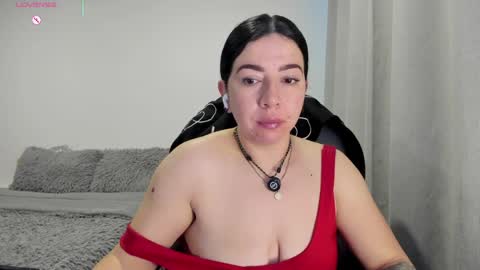 _miss_coco_ online show from April 12, 11:13 am