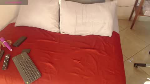 Naia Ross online show from April 13, 12:34 am