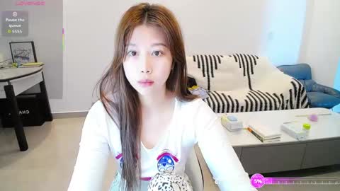 winni online show from April 26, 3:48 am