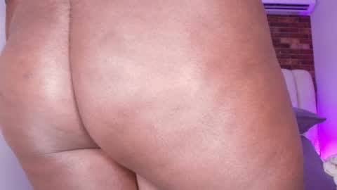 susy online show from March 26, 3:08 am