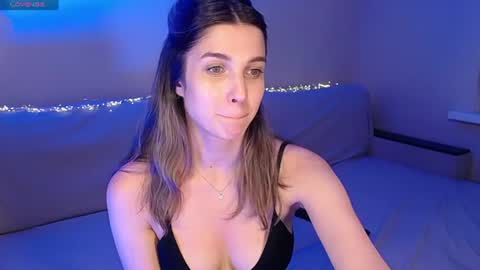 Abigail online show from July 29, 4:29 pm