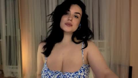 my inst   love inside 17 online show from October 9, 10:03 pm