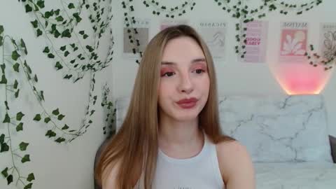 Adele online show from February 23, 12:09 pm