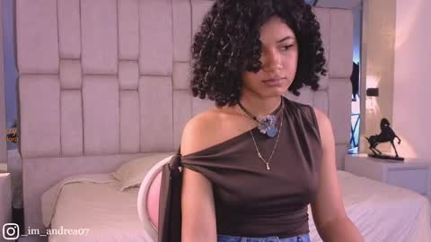 Andrea online show from April 15, 12:39 pm