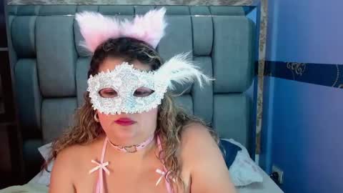 ADRIANA online show from April 5, 8:08 pm