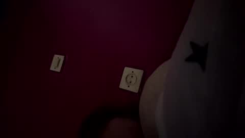 ahlam940509 online show from April 15, 12:06 pm