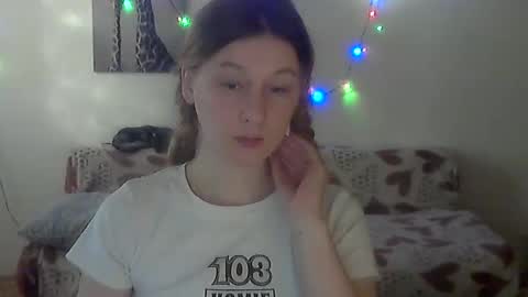 Anna online show from January 14, 9:03 am