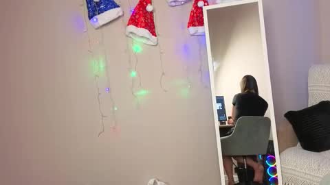 albi_sunny online show from January 7, 11:46 am