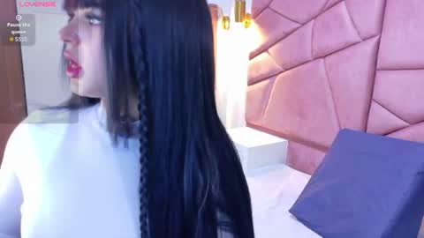 Alexandra online show from July 25, 3:30 pm