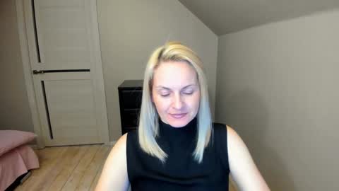 Alicee online show from March 10, 6:23 pm