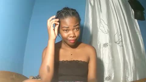 alihane21 online show from February 5, 5:27 pm