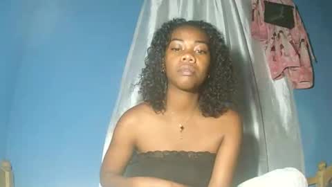 alihane21 online show from January 8, 8:35 pm