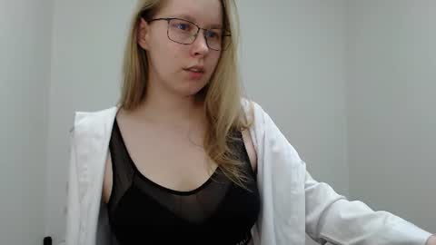 alinasei online show from July 12, 2:40 pm