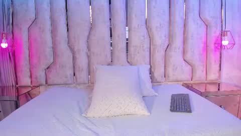 alisse_myers online show from July 31, 4:46 am