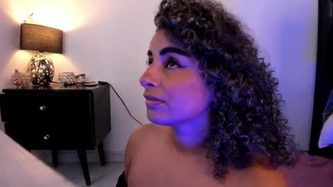 Andrea online show from January 25, 8:53 pm