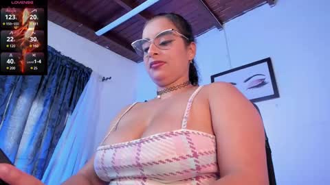 Andrea online show from February 18, 9:20 pm