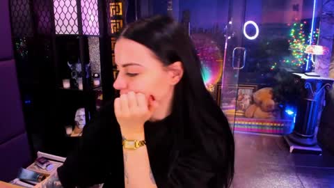 Alma online show from April 1, 7:42 am