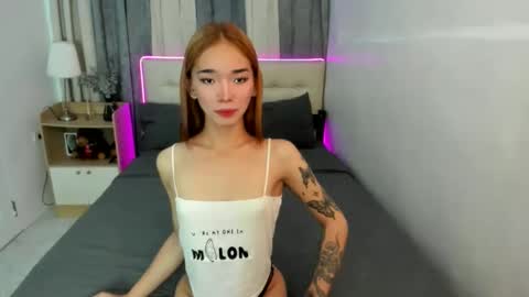 Andrea online show from April 11, 4:32 pm