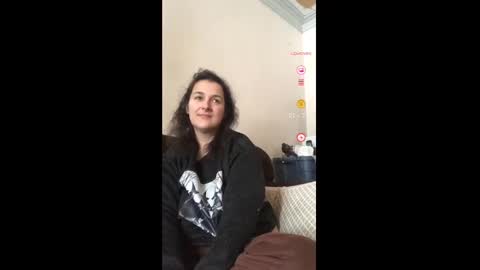 Alvie online show from February 24, 1:52 pm