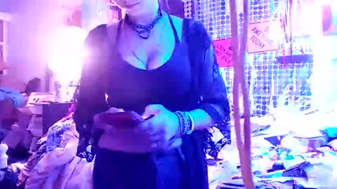 ambionce online show from March 25, 7:33 am