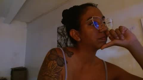 amelia  online show from March 12, 7:27 pm