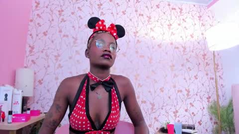 Amelia Adams online show from January 10, 7:18 pm