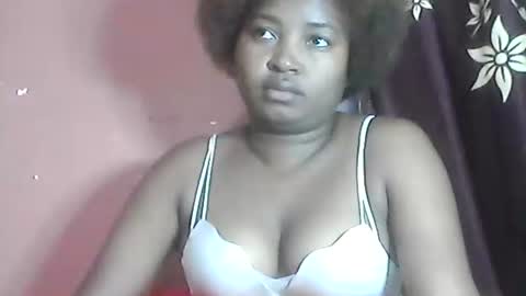 amielle_01 online show from May 1, 10:24 pm