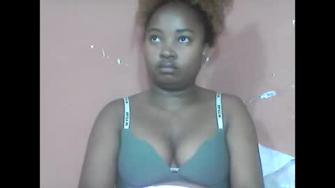 amielle_01 online show from April 28, 6:06 am