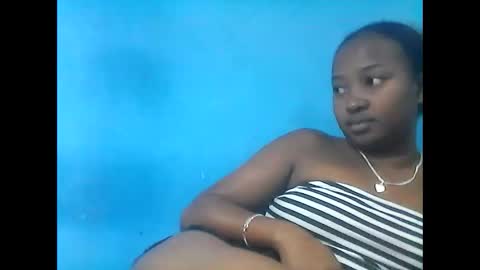 amielle_01 online show from May 15, 10:18 am