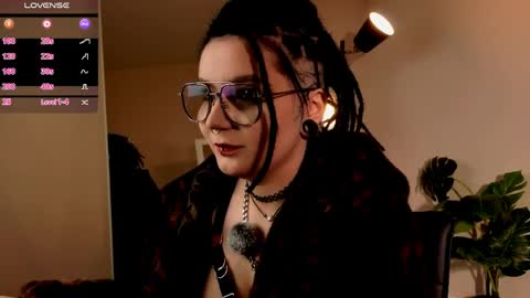 amore online show from April 1, 11:13 pm