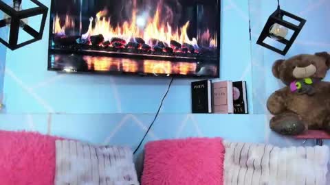 Emy Noa  online show from April 3, 12:52 am