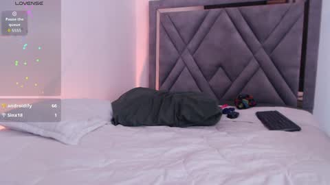 Mia Cristancho online show from April 8, 6:43 pm