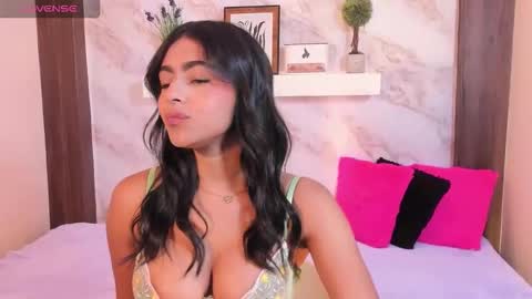 My name is AMY... Nice to meet you  thumb up me please its important online show from December 18, 5:29 pm